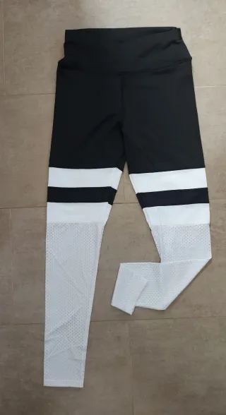 Malla de sport nueva, sin usar