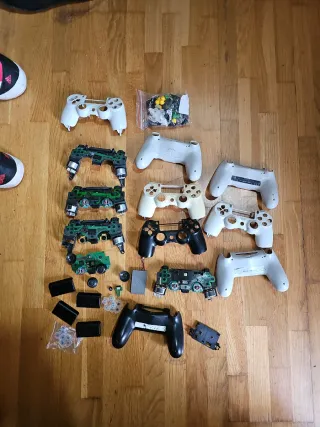 Lote Mandos y Carcasas PS4