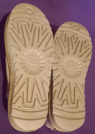 Botines UGG Camel. Nuevos