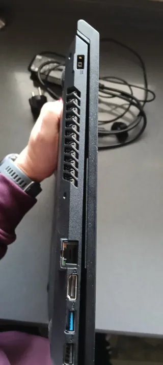 Portátil Lenovo V110 Intel Celeron N3350