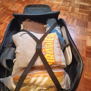 Maleta cabina ruedas 55x31x19 cm sin uso