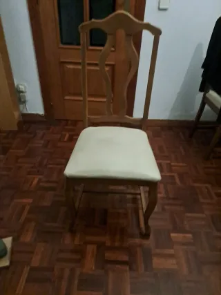 6 sillas  Tapizadas Madera todos por 15€