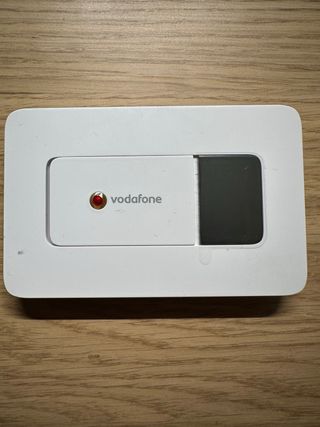 Mini Router WiFi Vodafone R201 + MicroSD