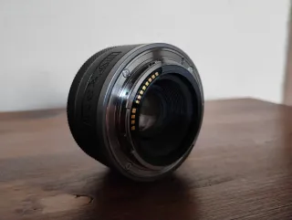 Canon RF 50mm f/1.8 Objetivo