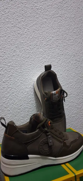 Zapatos Pitillos verde oliva