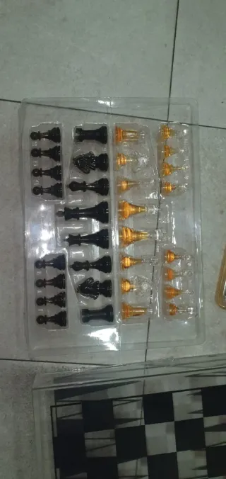 Ajedrez Metacrilato Transparente y Negro