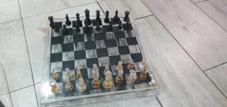 Ajedrez Metacrilato Transparente y Negro