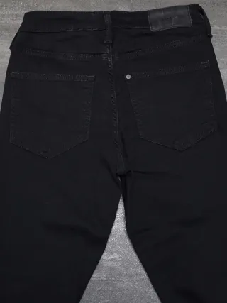 Jeans neri a zampa nuovi. H&M flare