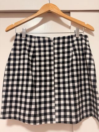 Conjunto Chaqueta y Falda Cuadros Blanco y Negro