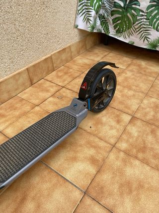 Patinete Oxelo adulto gris y negro