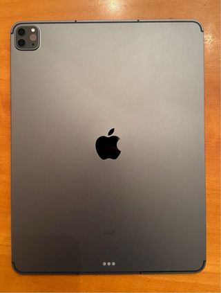iPad Pro 12,9” 256GB 5th Gen WiFi+SIM y Teclado