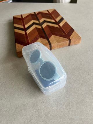 Occhiali sole neonato Chicco azzurri con custodia