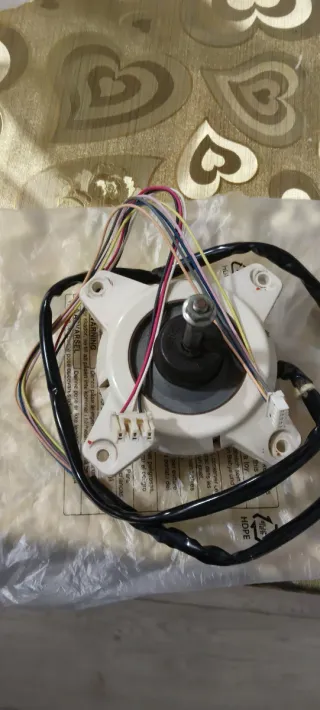 Motor ventilador Mitsubishi