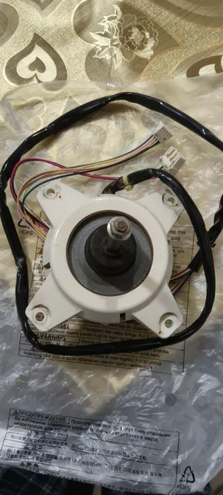 Motor ventilador Mitsubishi