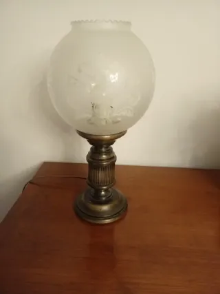 Lámpara de mesa vintage cristal y metal