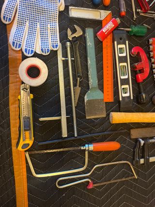 Herramientas en bolsa y articulos de ferreteria
