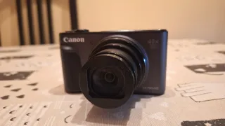 Fotocamere digitali Canon + accessori