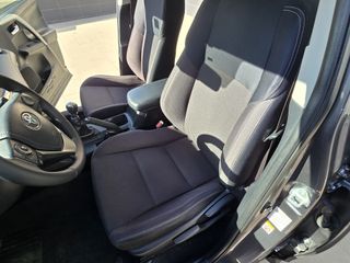 Toyota RAV4 2015