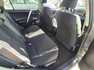 Toyota RAV4 2015