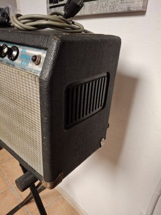Fender Dual Showman Reverb Amplificador
