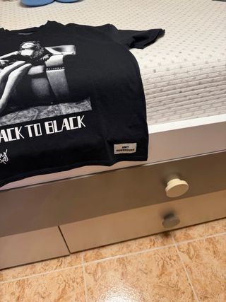 Camiseta Negra Back to Black Amy Winehouse