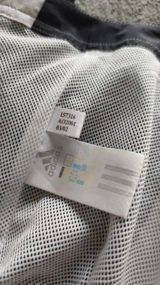 Chaqueta Adidas Retro Vintage Blanca y Negra