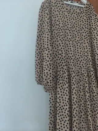 Vestido largo lunares Stradivarius Talla M