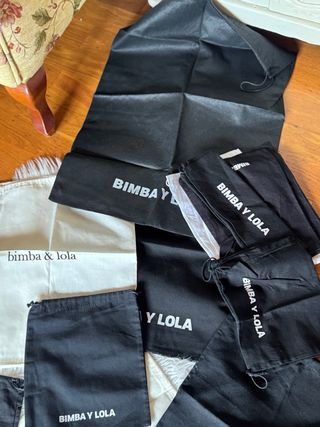 Bolsas guardapolvo Bimba y Lola (negras y blancas)