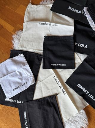 Bolsas guardapolvo Bimba y Lola (negras y blancas)