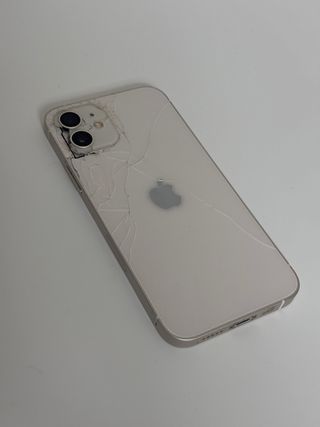 iPhone 11 Plata