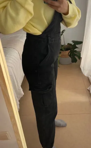 Mono vaquero Bershka negro