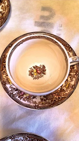 Set 12 Tazze da Tè con Piattini