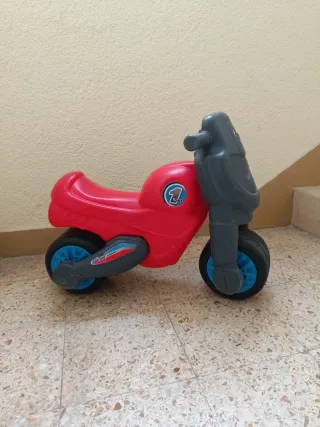 Moto de niño roja para 2-5 años