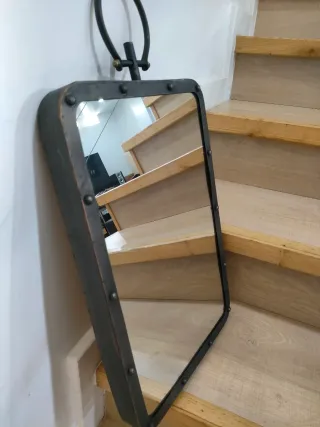 Espejo estilo industrial negro y gris