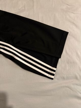 Pantalón de chándal Adidas negro