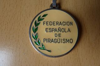 Llavero metal Federacion Española Piraguismo FEP