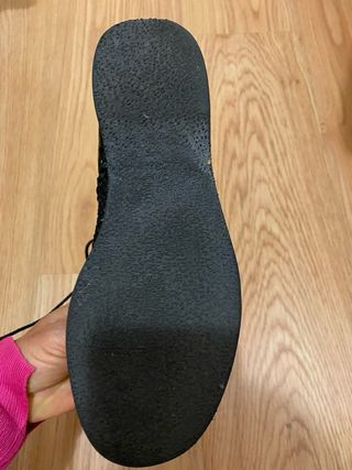 Botines de piel negros