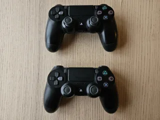 PS4 Slim 1TB + 2 Mandos Originales