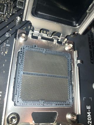 MSI PRO A620M-E AM5 Scheda Madre