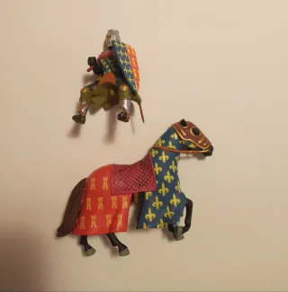 Lote 7 Caballeros Cruzadas Luis R.