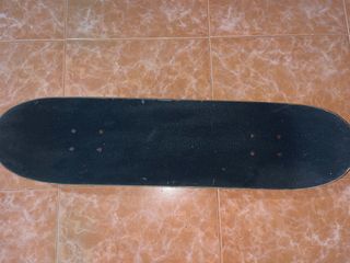Tabla de Skate Negra