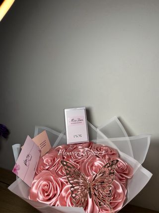 Ramo de rosas eternas