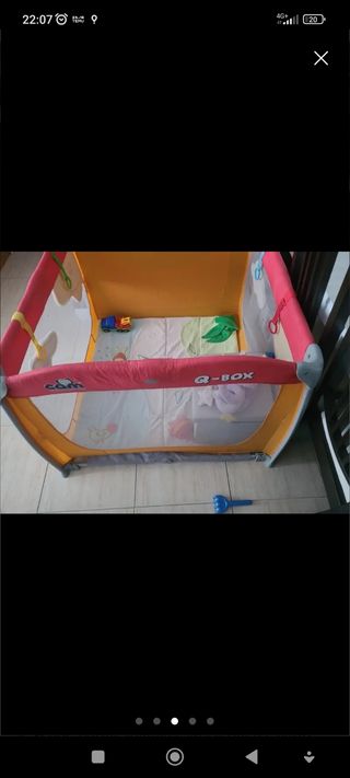 Cuna de viaje pegable