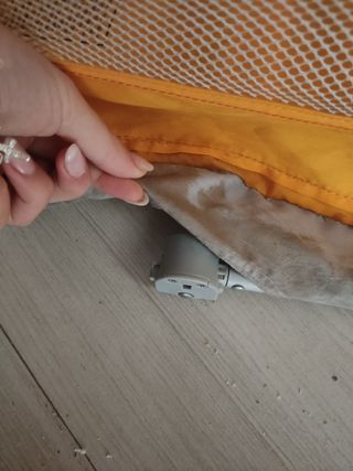 Cuna de viaje pegable