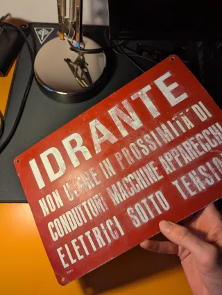 Targa metallica IDRANTE vintage