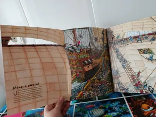 Barco pirata (Mira Dentro) (Spanish Edition)