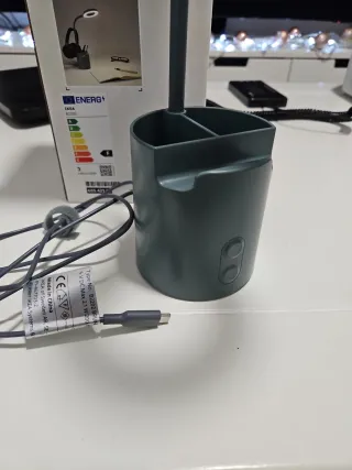 Lámpara de escritorio IKEA BRUNBÅGE