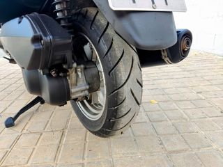 Suzuki Burgman 200 - Scooter lista para disfrutar