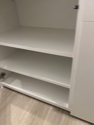 Mueble Vitrina Blanco con Puertas de Cristal