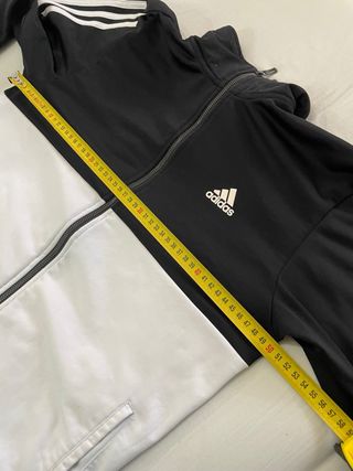 Chaqueta Adidas Negra y Blanca